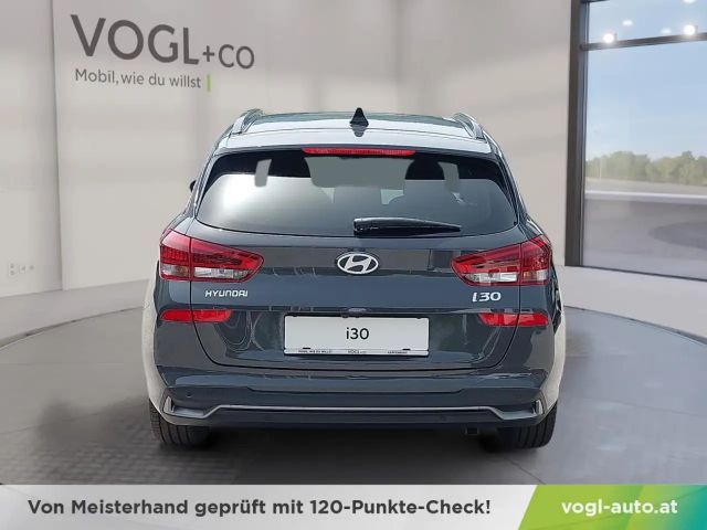 Hyundai i30 T-GDi