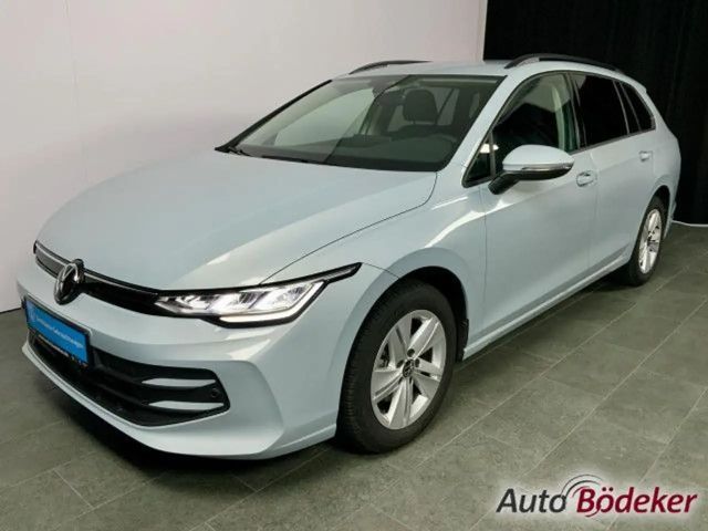 Volkswagen Golf 1.5 TSI Life Variant