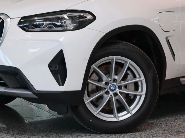 BMW X3 xDrive30e