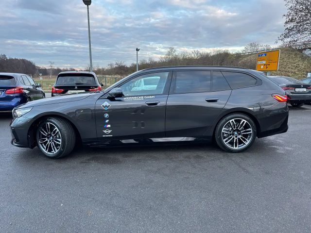 BMW 530 530e M-Sport