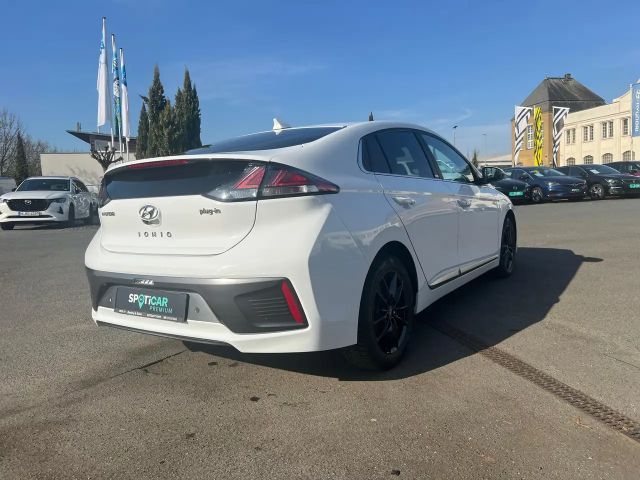 Hyundai Ioniq 1.6 Hybrid Plug-in Style