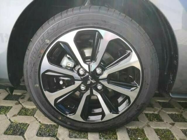 Mitsubishi Space Star Star