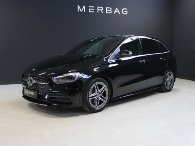 Mercedes-Benz B 180 AMG Line
