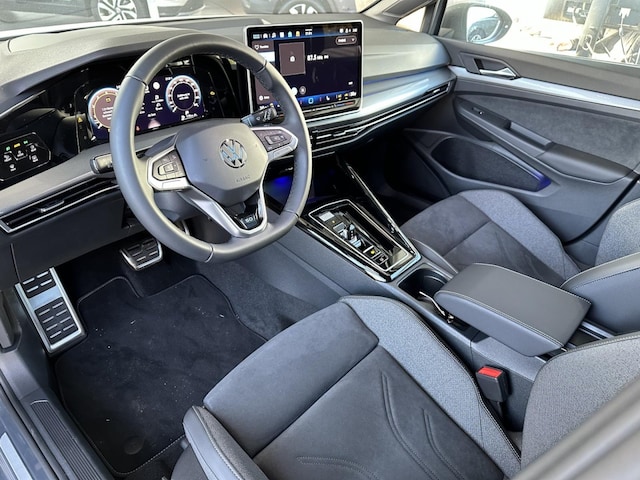 Volkswagen Golf 1.5 eTSI DSG Golf VIII