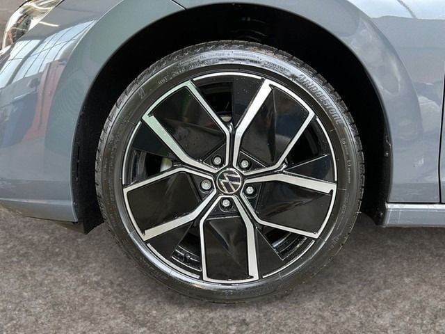 Volkswagen Golf 1.5 eTSI