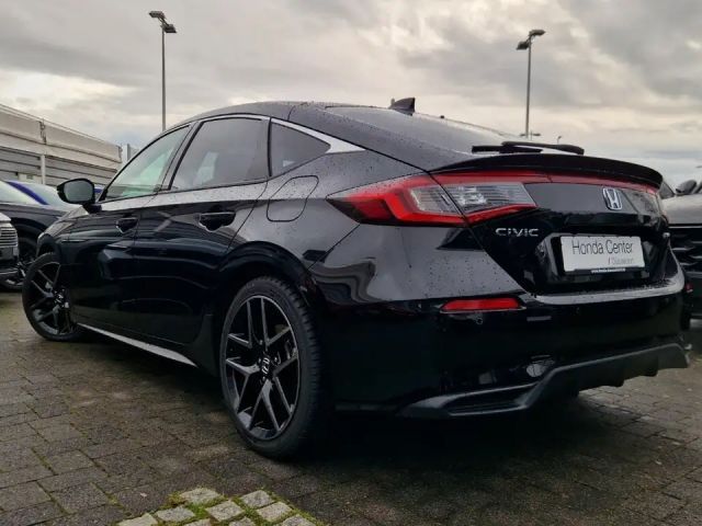 Honda Civic Advance Hybrid e:HEV