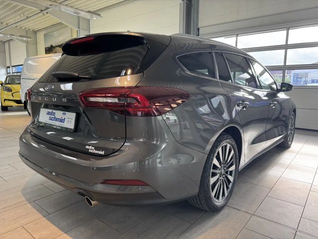 Ford Focus Titanium Wagon