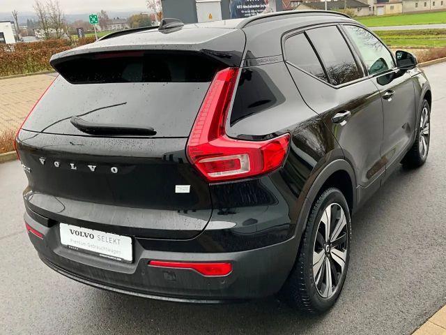 Volvo XC40 AWD Core Recharge