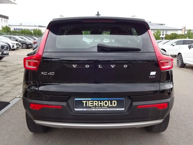Volvo XC40 Core T4