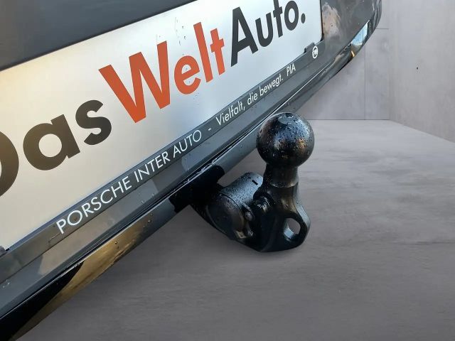 Volkswagen Golf DSG Sport