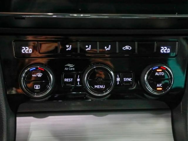 Skoda Superb Ambition Combi