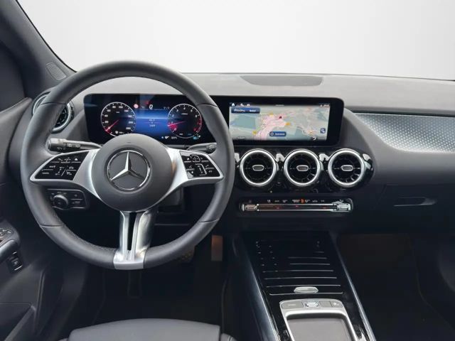 Mercedes-Benz B 180 Progressive