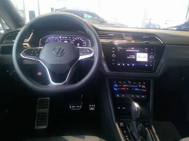 Volkswagen Touran 1.5 TSI DSG Highline R-Line