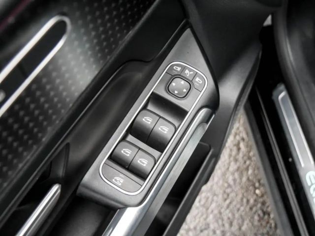 Mercedes-Benz EQB 350 4MATIC Progressive