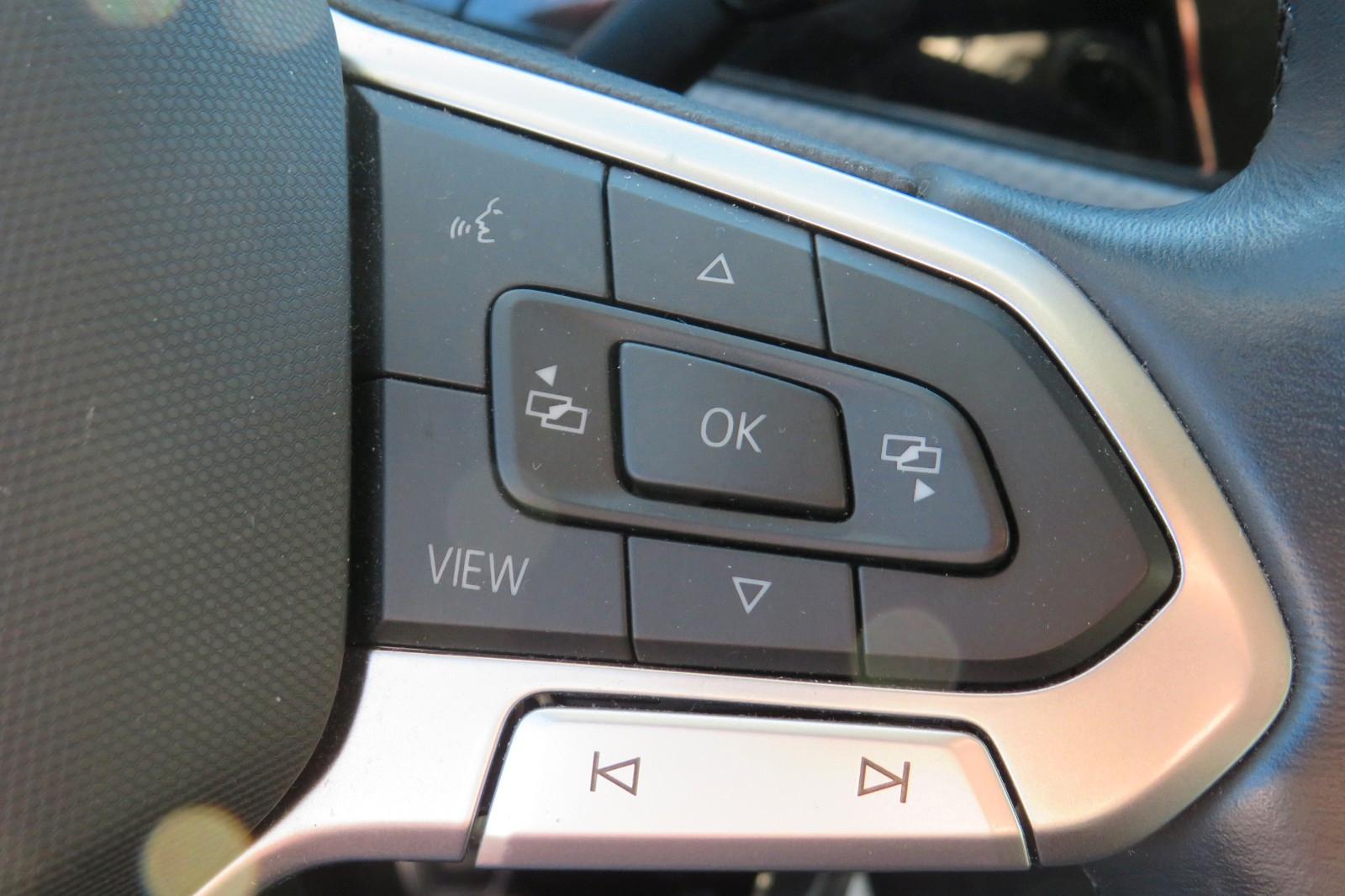 Volkswagen T-Cross Active ACC NAVI APP GJ SITZH. PDC 1HD