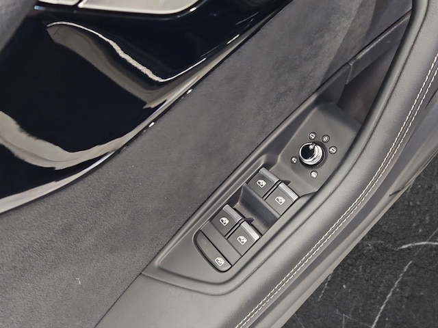 Audi RS4 Avant Quattro