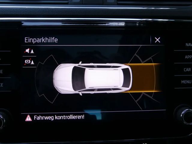 Skoda Superb 2.0 TDI Style Style