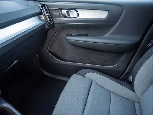 Volvo XC40 Dark Plus