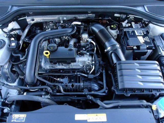 Volkswagen Golf Life Variant