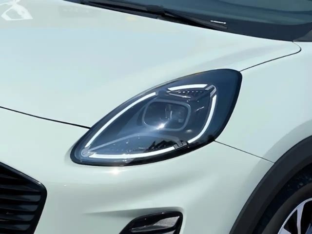 Ford Puma EcoBoost Titanium