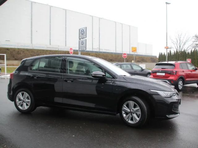 Volkswagen Golf 1.5 TSI Golf VIII Life