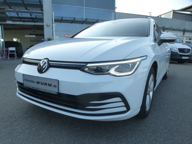 Volkswagen Golf Life Variant