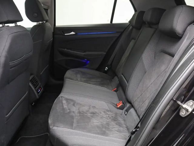 Volkswagen Golf 2.0 TSI DSG Golf VIII Style