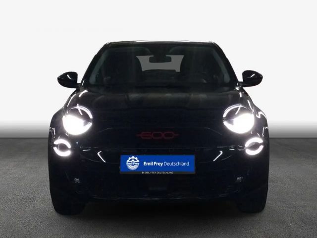 Fiat 600e Red 115 kW, 5-türig (Strom)