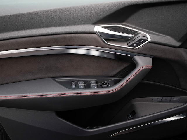 Audi Q8 e-tron 55 Quattro S-Line Sportback