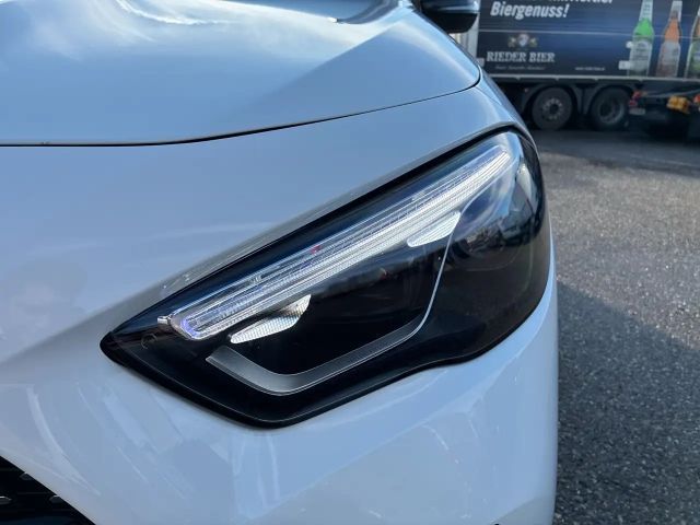 Mercedes-Benz GLA 200 AMG Line GLA 200 d