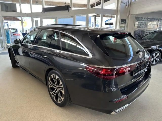 Mercedes-Benz E 220 E 220 d Estate