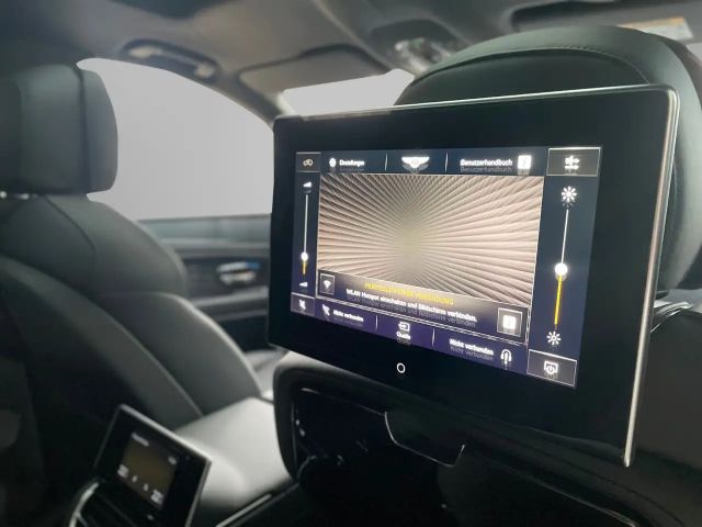 Bentley Bentayga EWB 4.0 Mulliner  - Naim/Pano