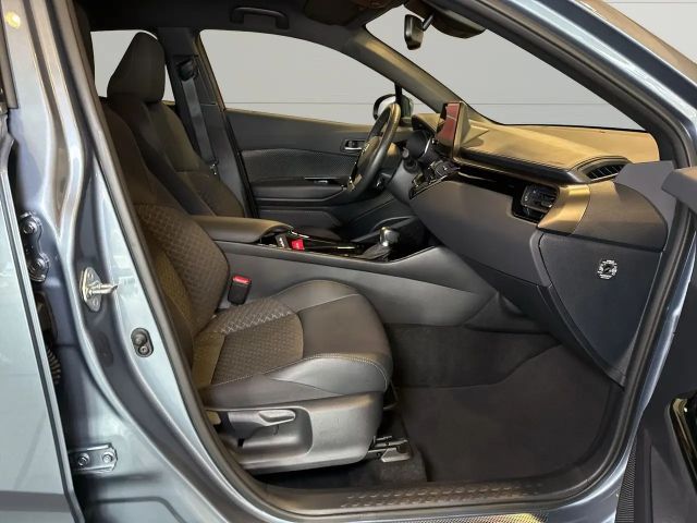 Toyota C-HR Hybride Team D