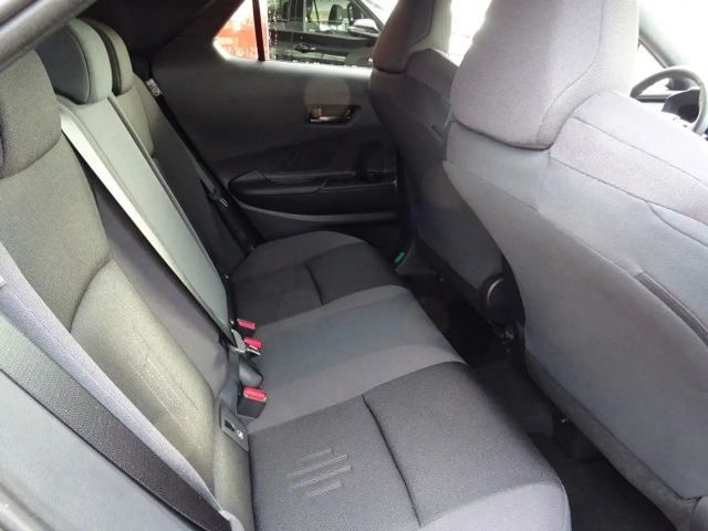 Toyota C-HR Hybride Team D