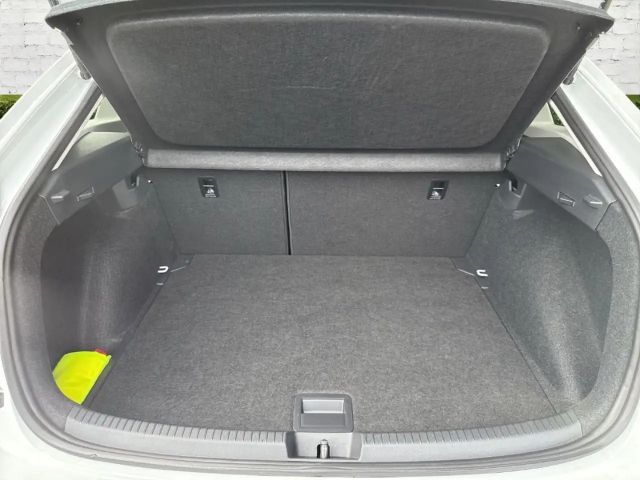 Volkswagen Taigo 1.5 TSI DSG Style