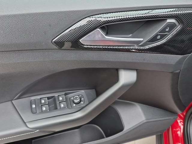 Volkswagen T-Cross 1.0 TSI DSG