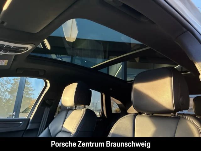 Porsche Macan BOSE Panorama Luftfederung Rückfahrkamera