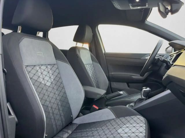 Volkswagen Polo 1.0 TSI DSG R-Line
