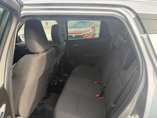 Suzuki Swift DualJet Hybrid Shine