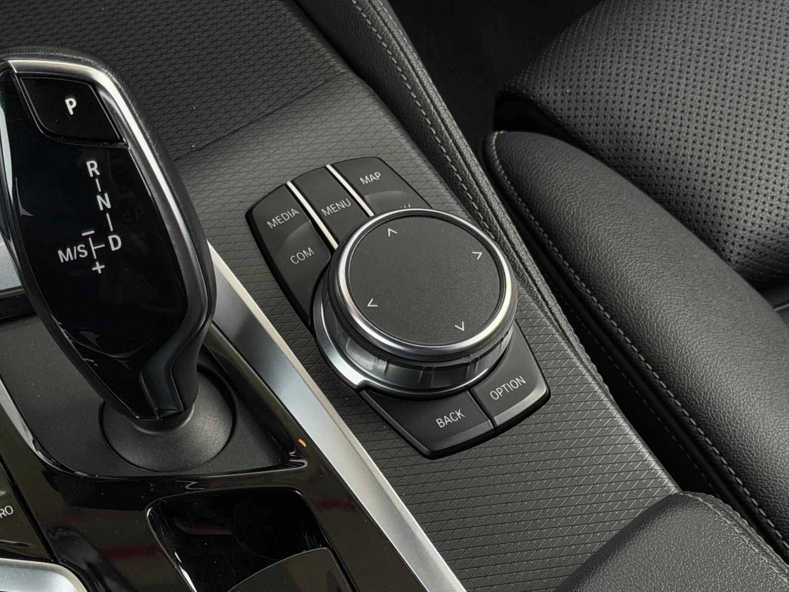 BMW 520 520d M-Sport Touring