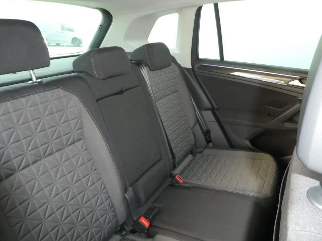 Volkswagen Tiguan DSG Life