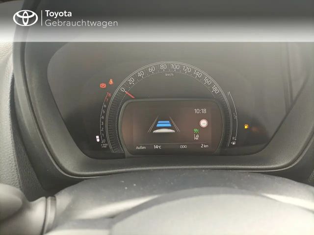 Toyota Aygo X Business Hatchback