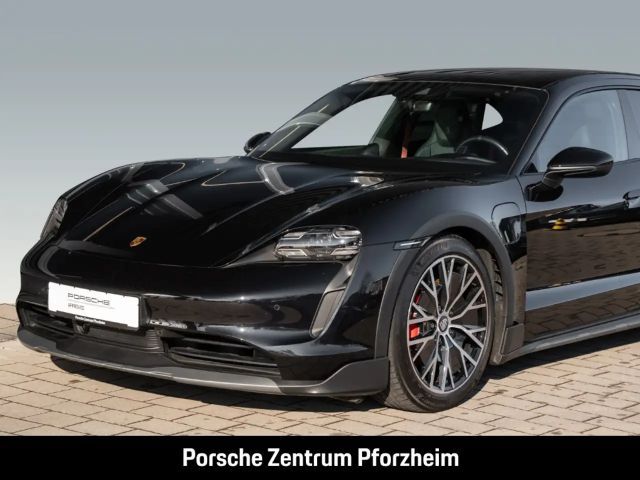 Porsche Taycan 4S Cross Turismo