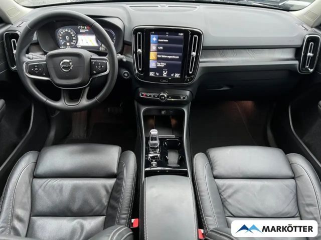 Volvo XC40 Dark Plus