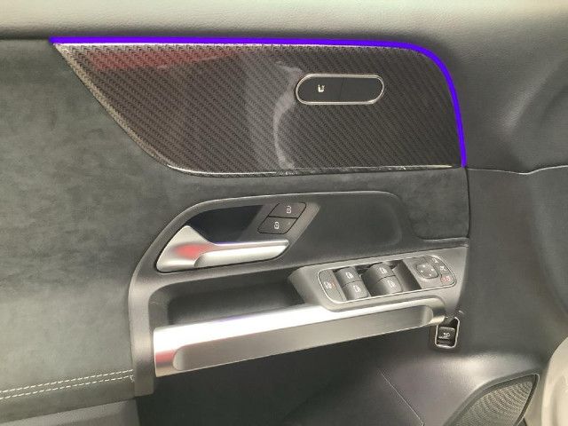 Mercedes-Benz GLB 220 4MATIC