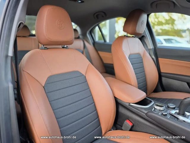 Alfa Romeo Giulia Super