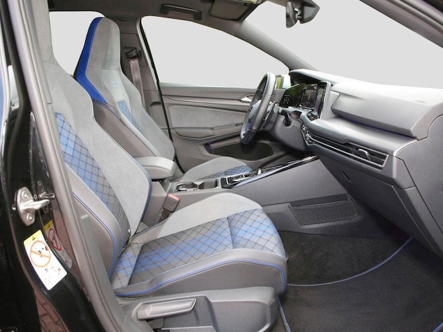 Volkswagen Golf 2.0 TSI DSG Golf VIII