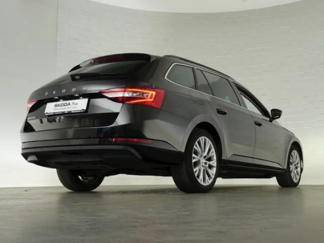Skoda Superb Ambition Combi