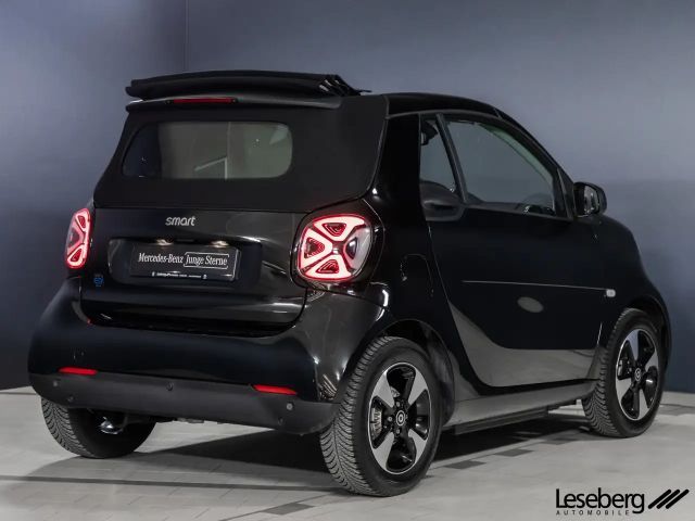 Smart EQ fortwo Cabrio Passion