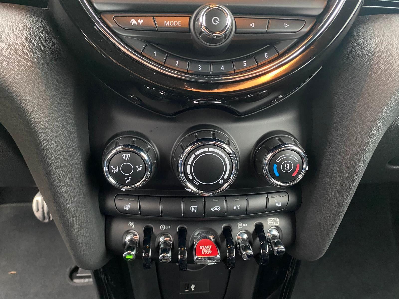 MINI Cooper 3-deurs John Cooper Works